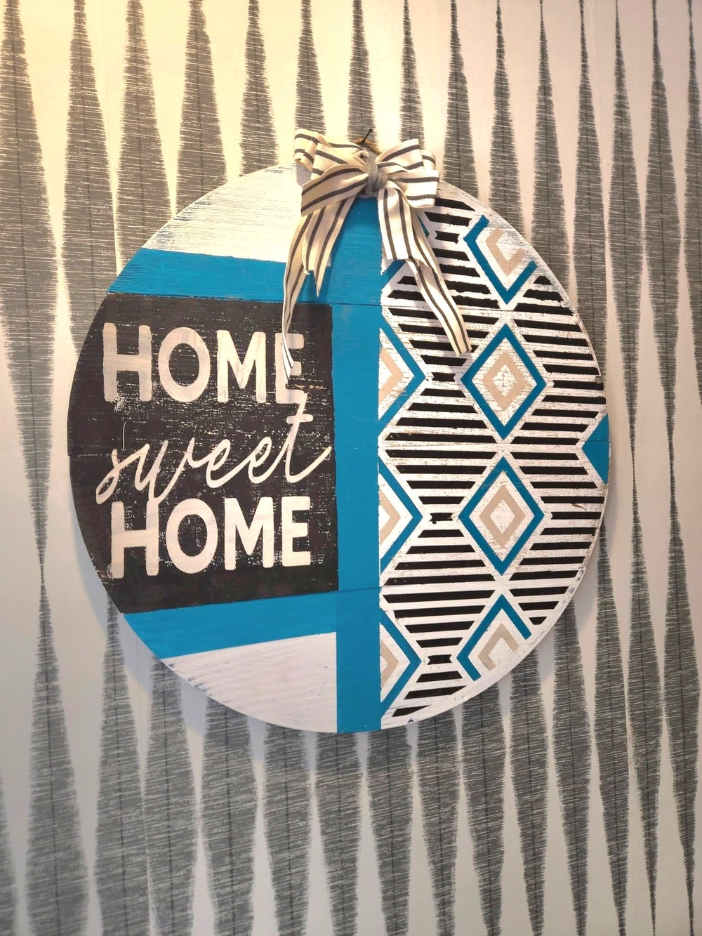 Home Sweet Home Round Wall Sign in Turquoise, Black & White